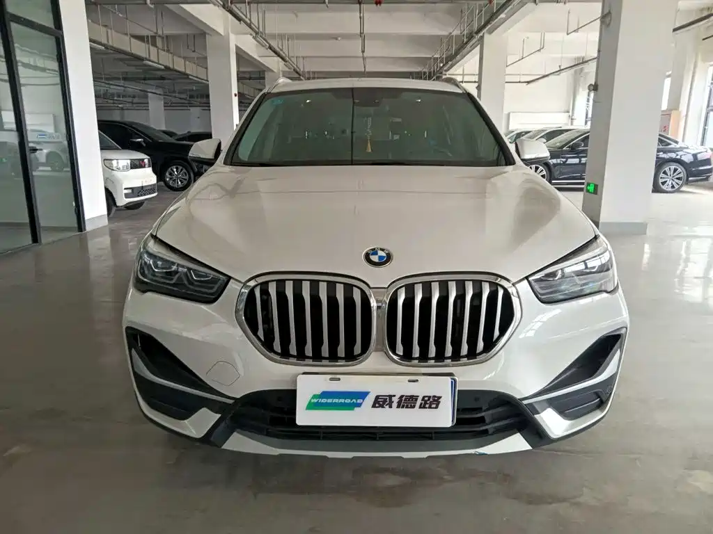 BMW X1 — фото 2