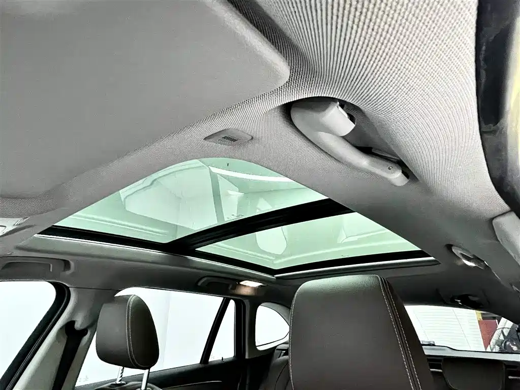 BMW X1 — фото 14