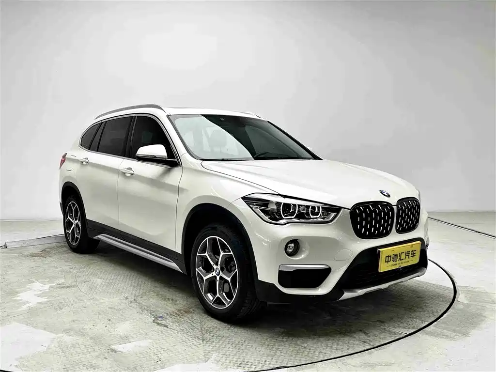 BMW X1 — фото 3