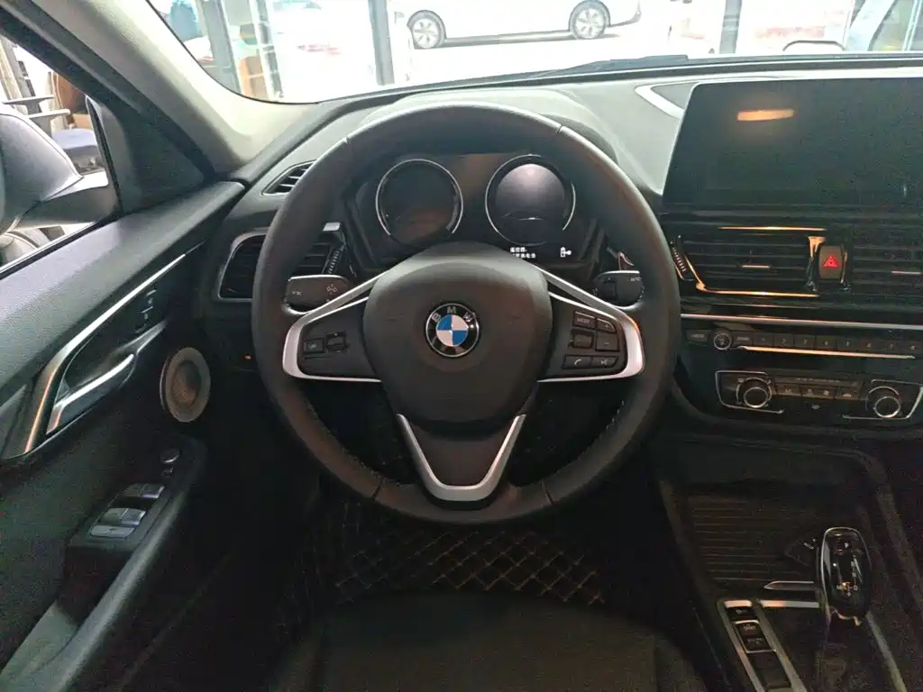 BMW 1 Series — фото 11