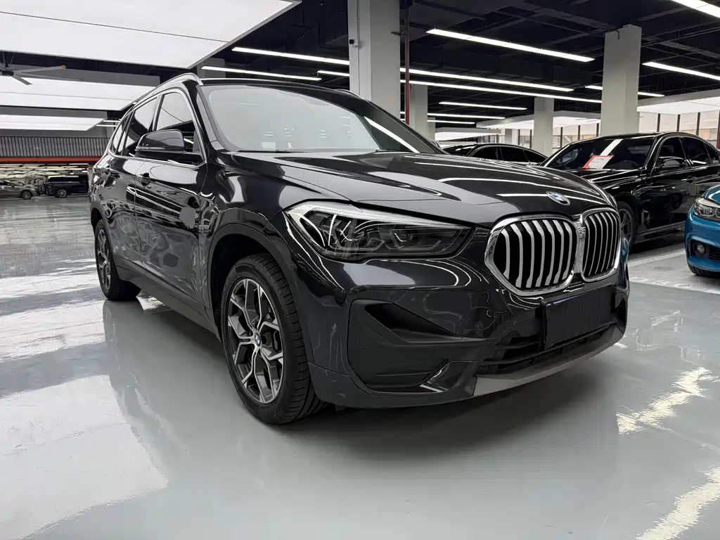 BMW X1 — фото 3