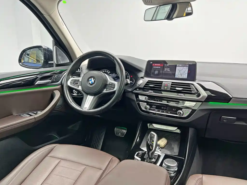 BMW X3 — фото 20
