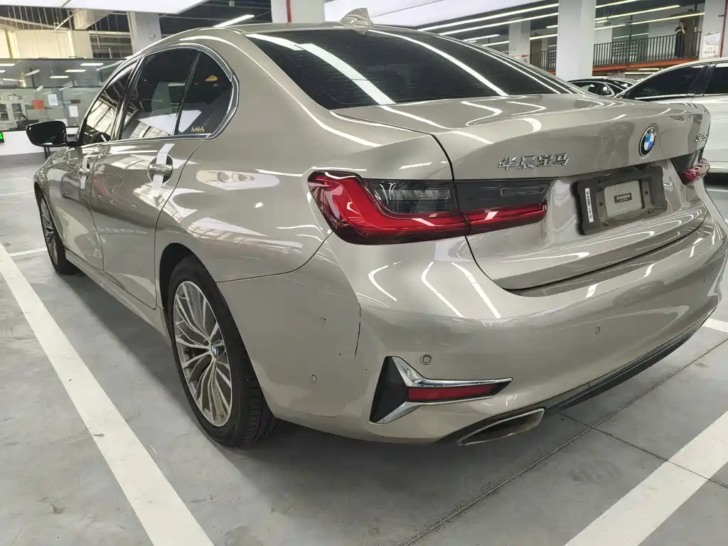 BMW 3 Series — фото 11