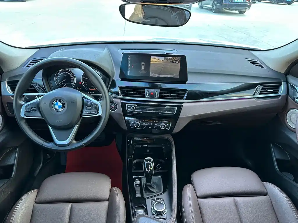 BMW X2 — фото 11
