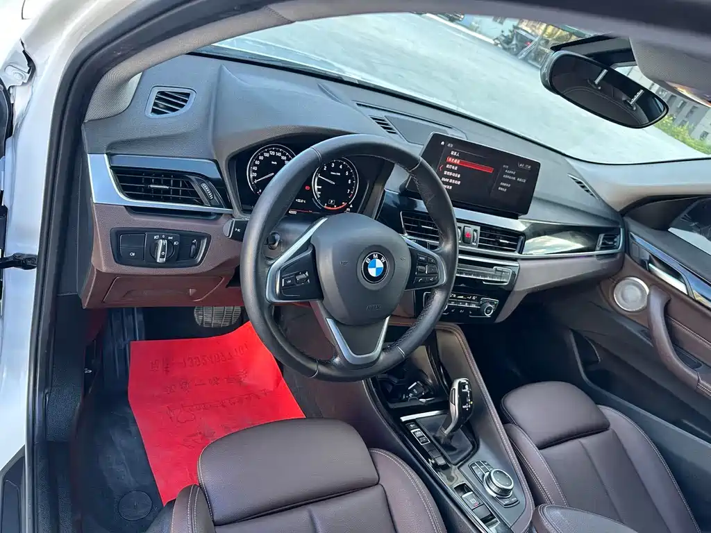 BMW X2 — фото 10