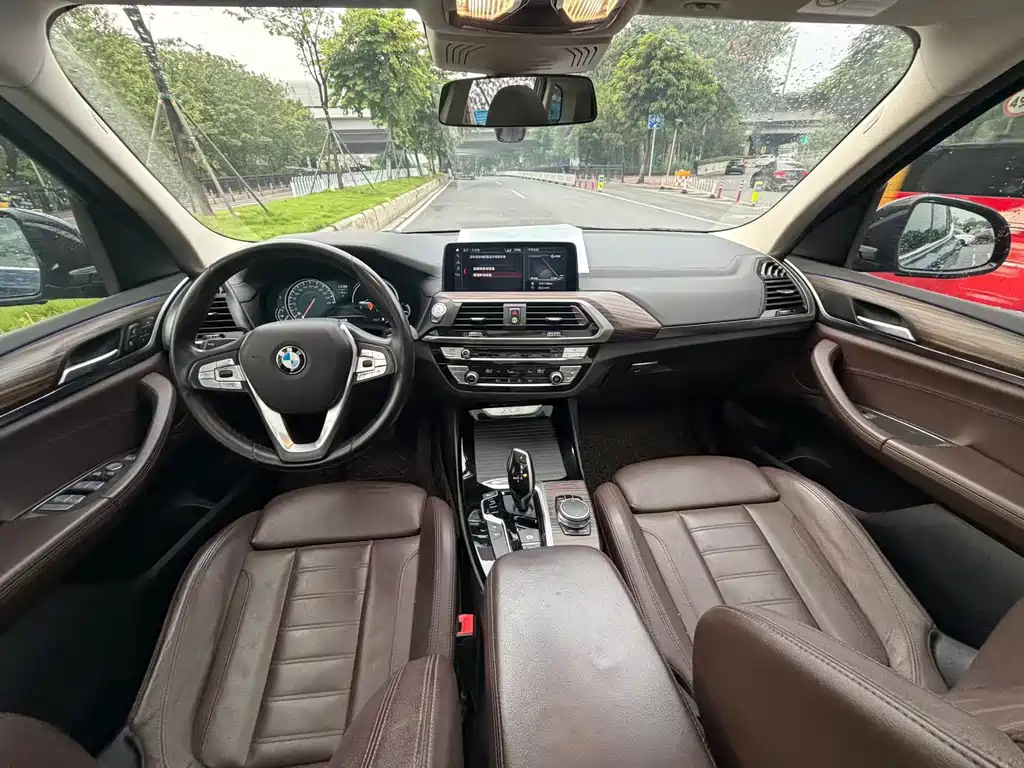 BMW X3 — фото 9