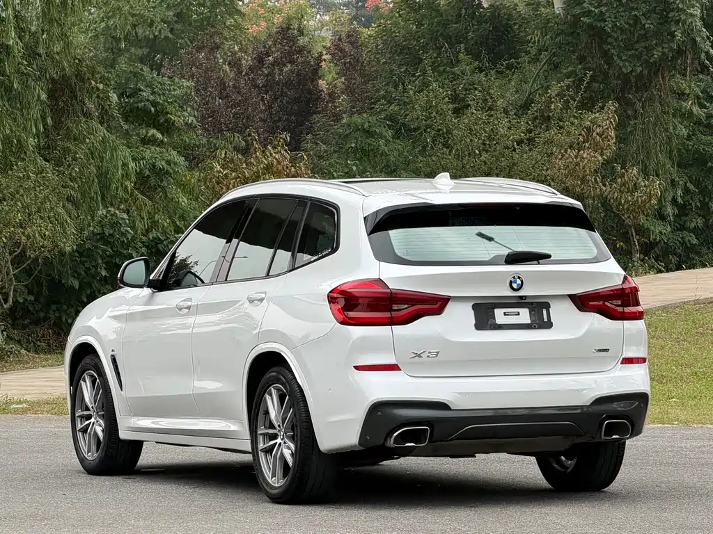 BMW X3 — фото 4