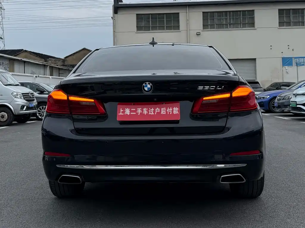 BMW 5 Series — фото 10
