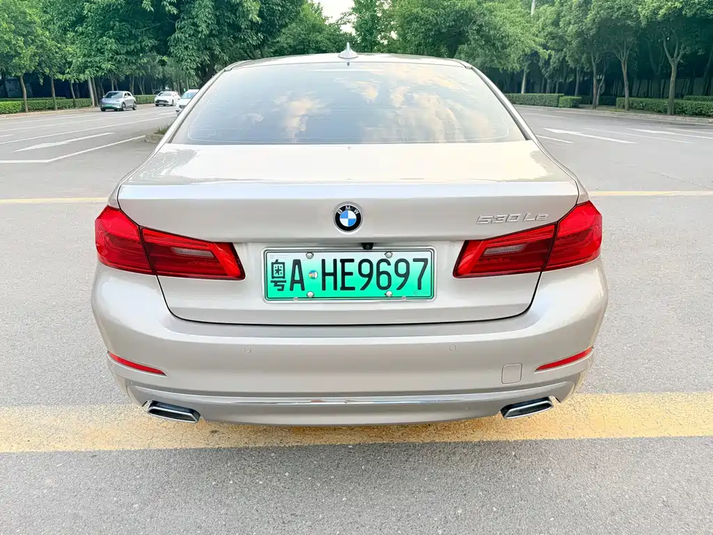 BMW 5 Series New Energy — фото 9