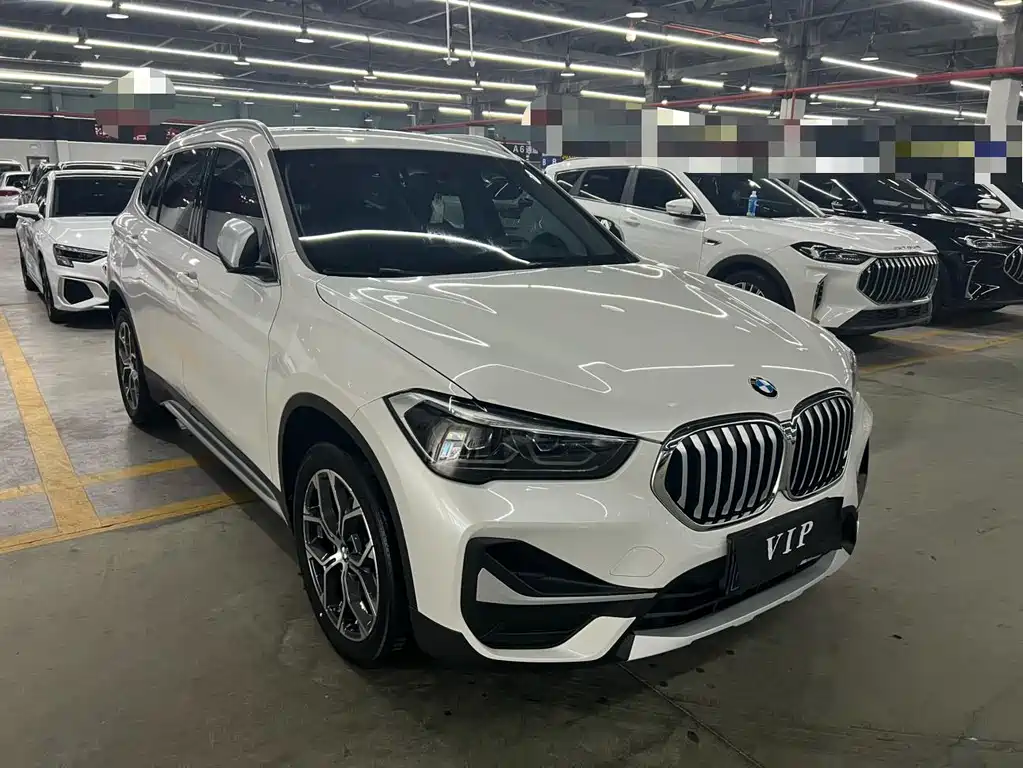 BMW X1 — фото 3