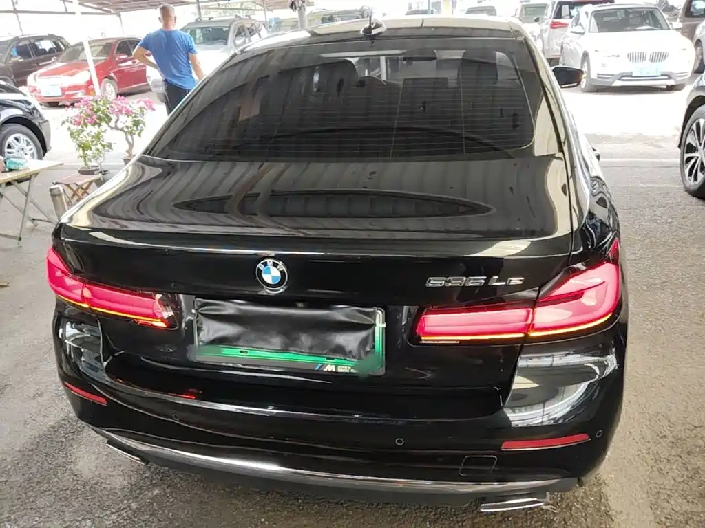 BMW 5 Series New Energy — фото 4