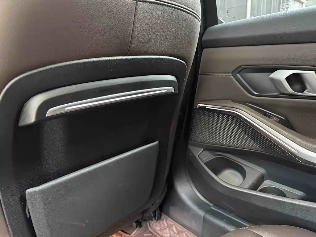 BMW 3 Series — фото 13