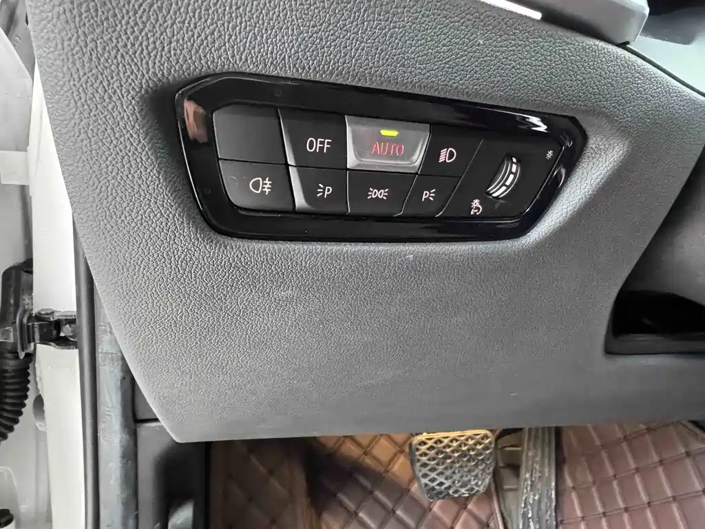 BMW 3 Series — фото 16