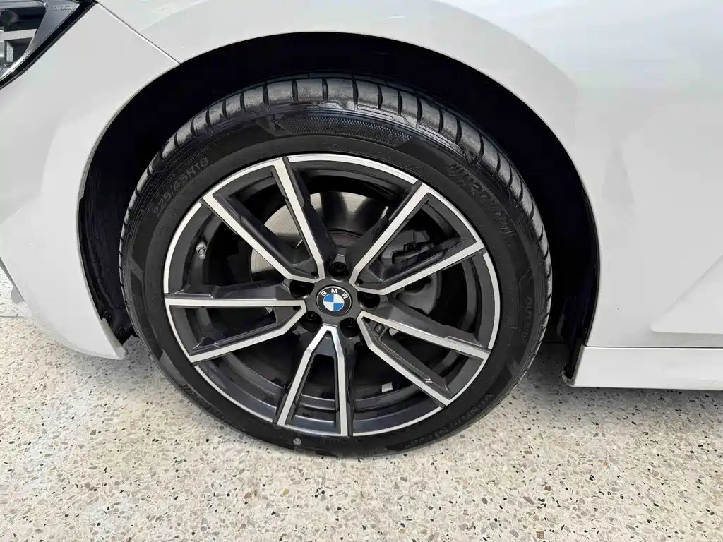 BMW 3 Series — фото 22