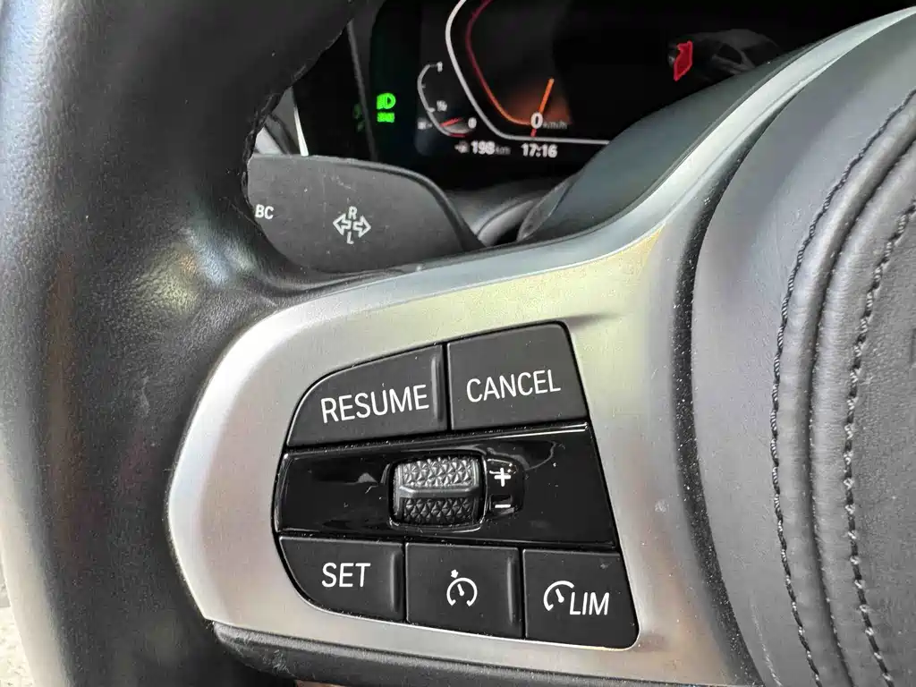 BMW 3 Series — фото 10