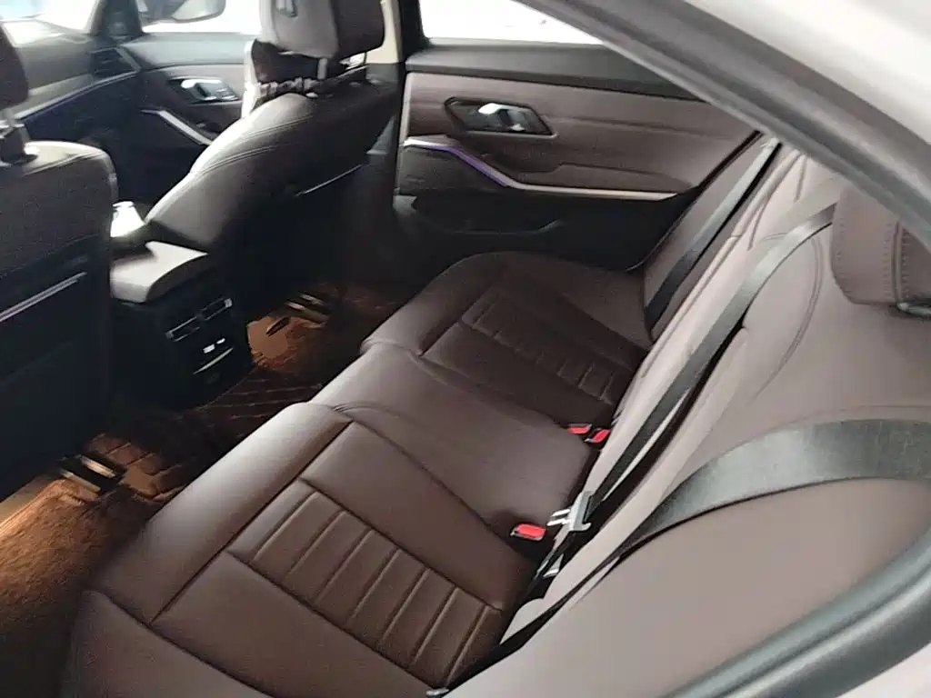 BMW 3 Series — фото 17