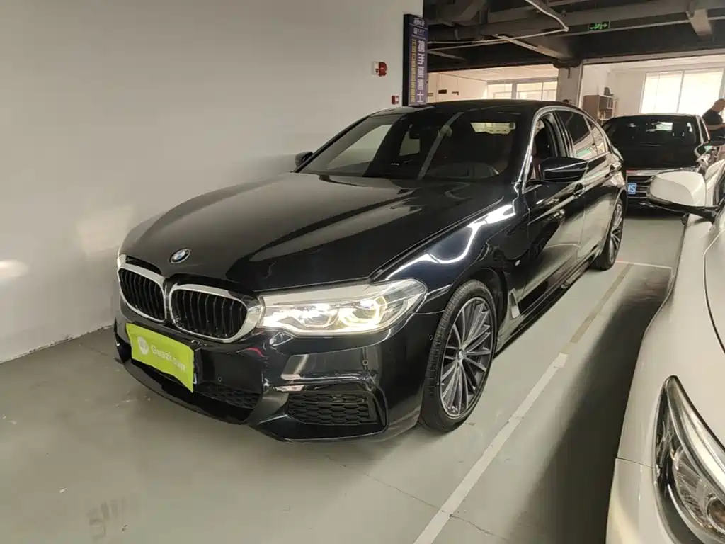 BMW 5 Series — фото 2