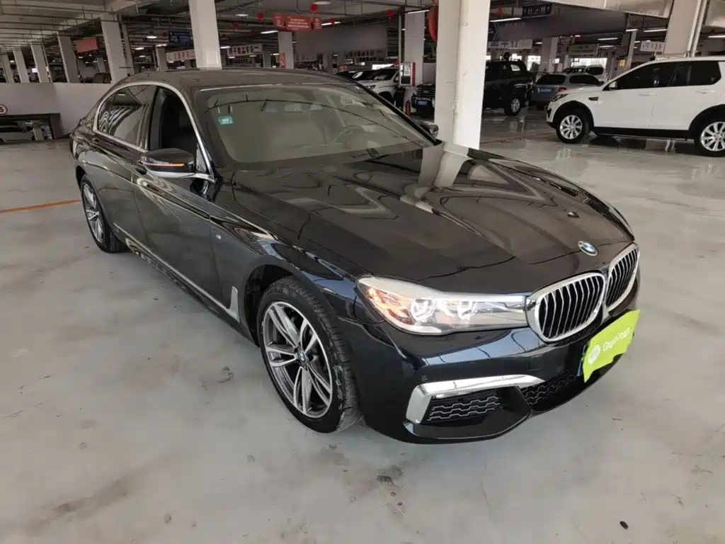 BMW 7 Series — фото 4