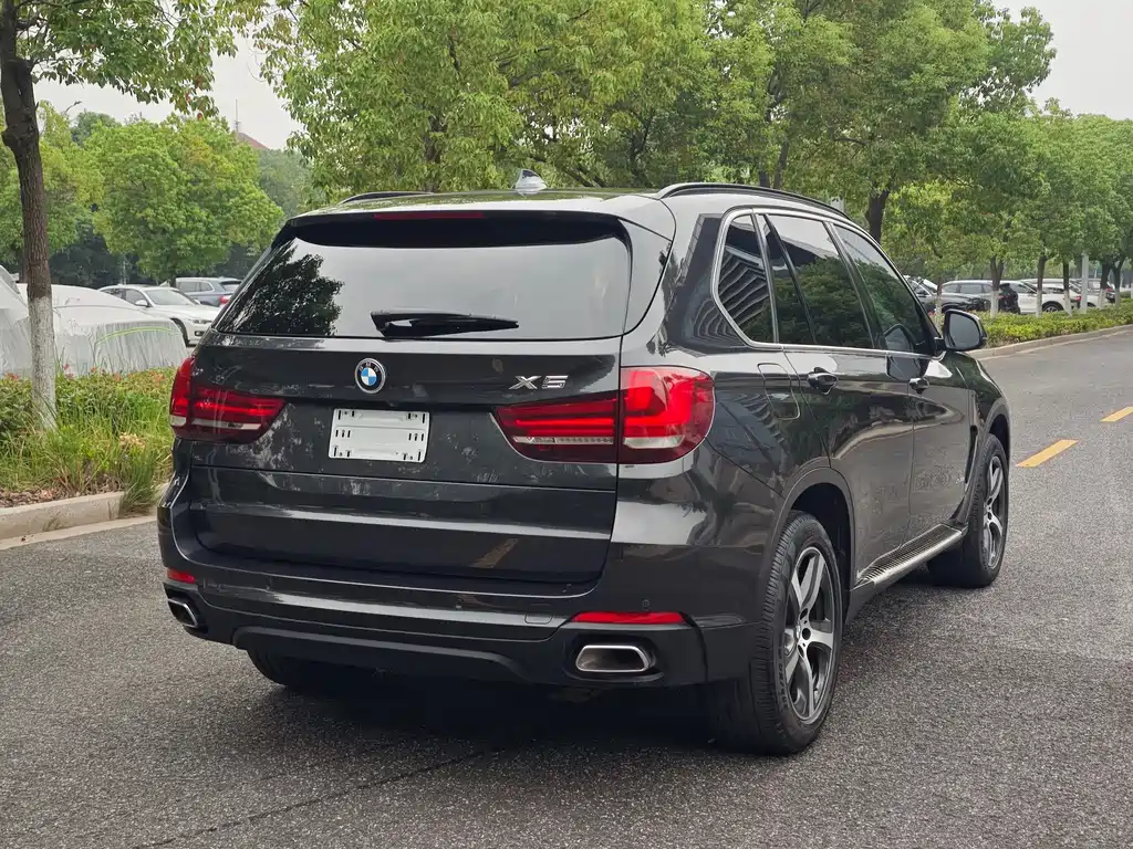 BMW X5 (Import) — фото 20