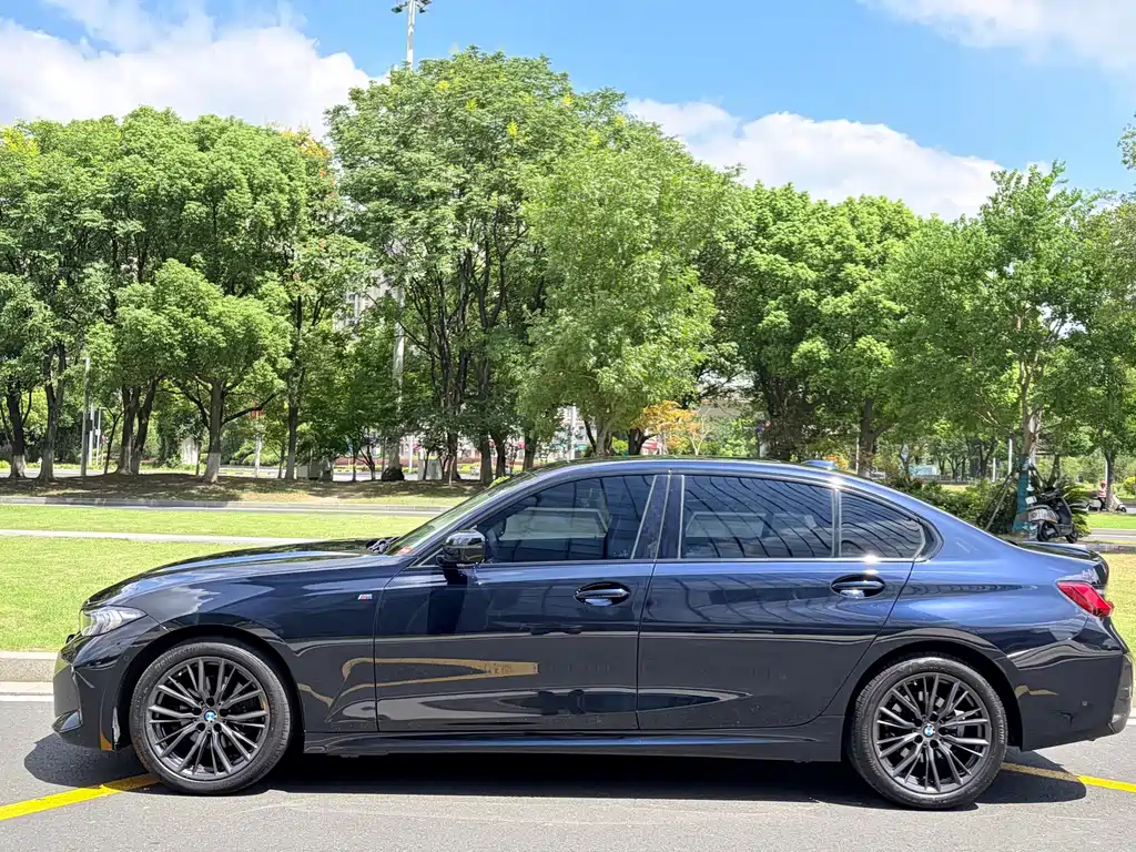 BMW 3 Series — фото 4