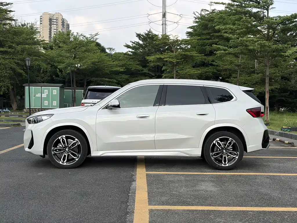 BMW X1 — фото 14