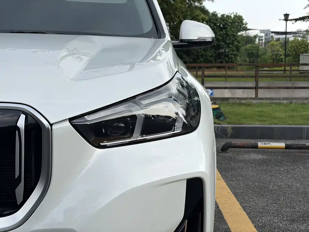 BMW X1 — фото 15