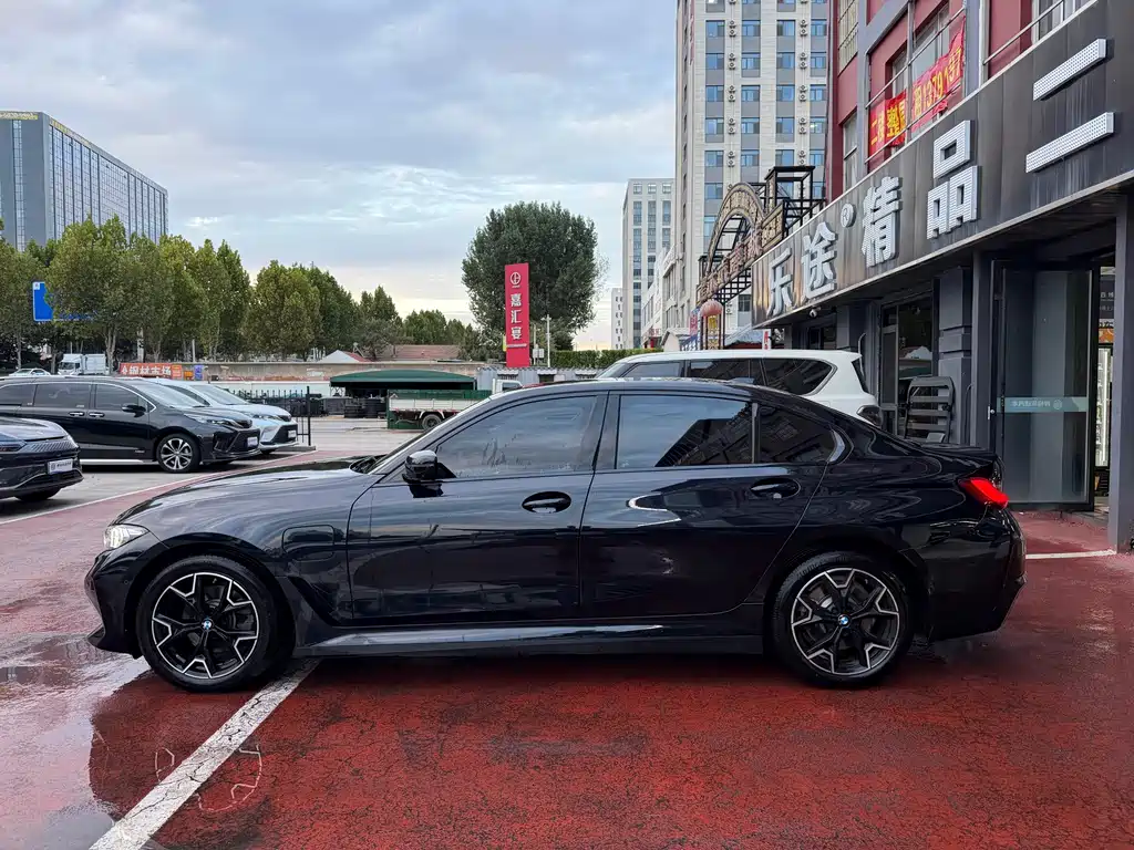 BMW i3 — фото 3