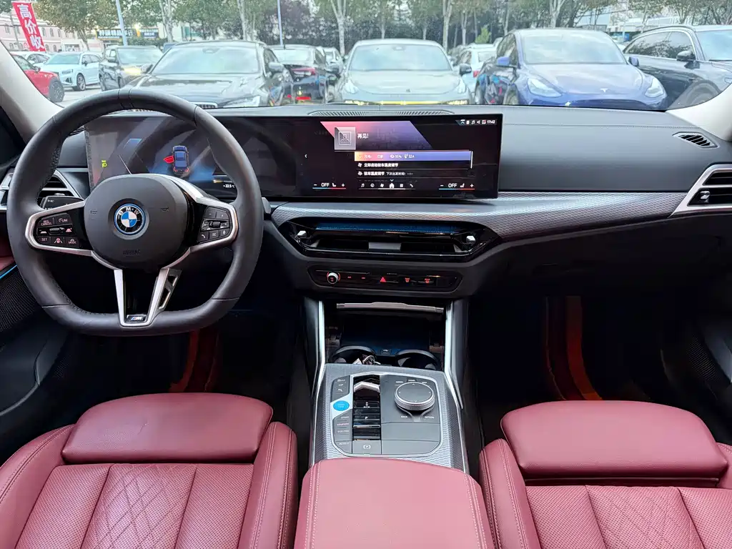BMW i3 — фото 9