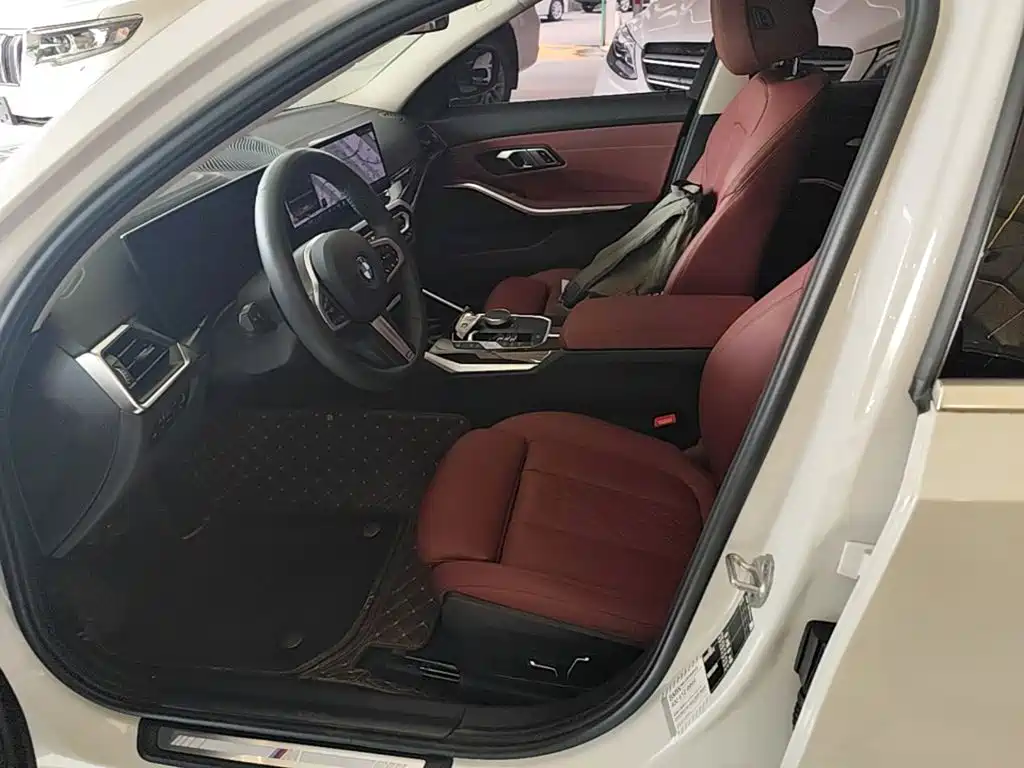 BMW 3 Series — фото 15
