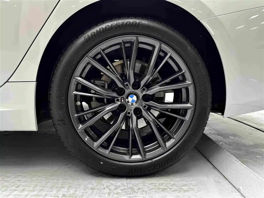BMW 3 Series — фото 6