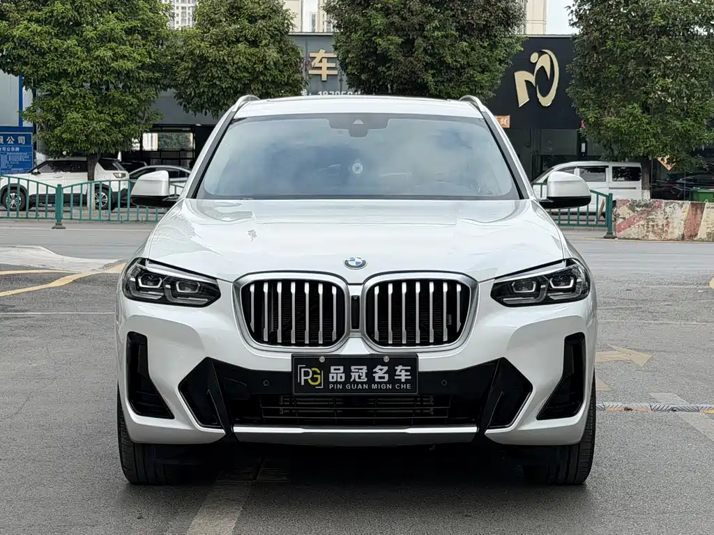 BMW X3 — фото 2