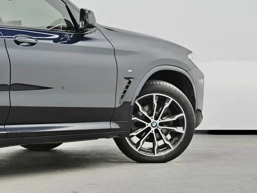 BMW X3 — фото 15