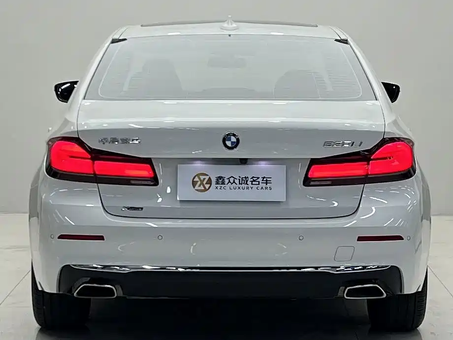 BMW 5 Series — фото 4