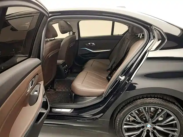 BMW 3 Series — фото 13