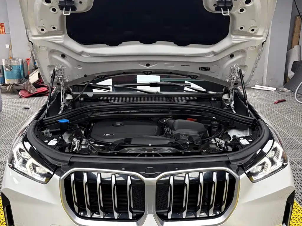 BMW X1 — фото 9