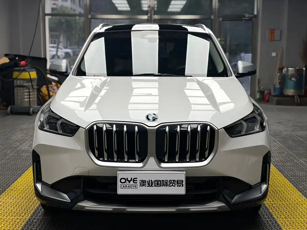 BMW X1 — фото 2