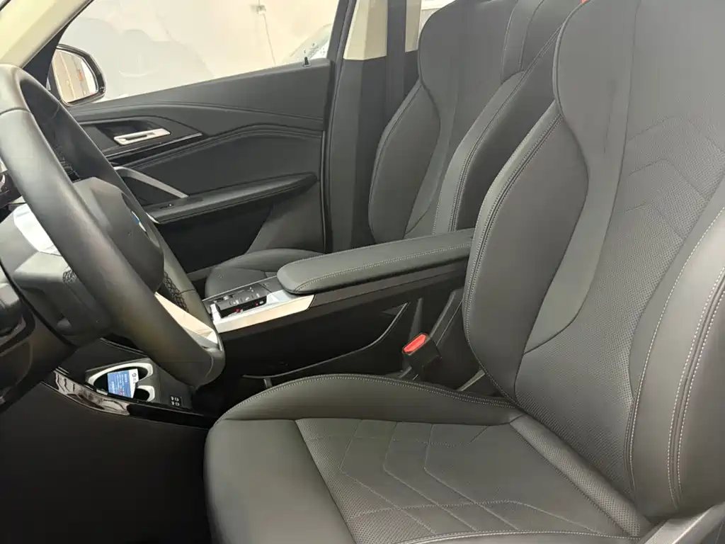 BMW X1 — фото 10