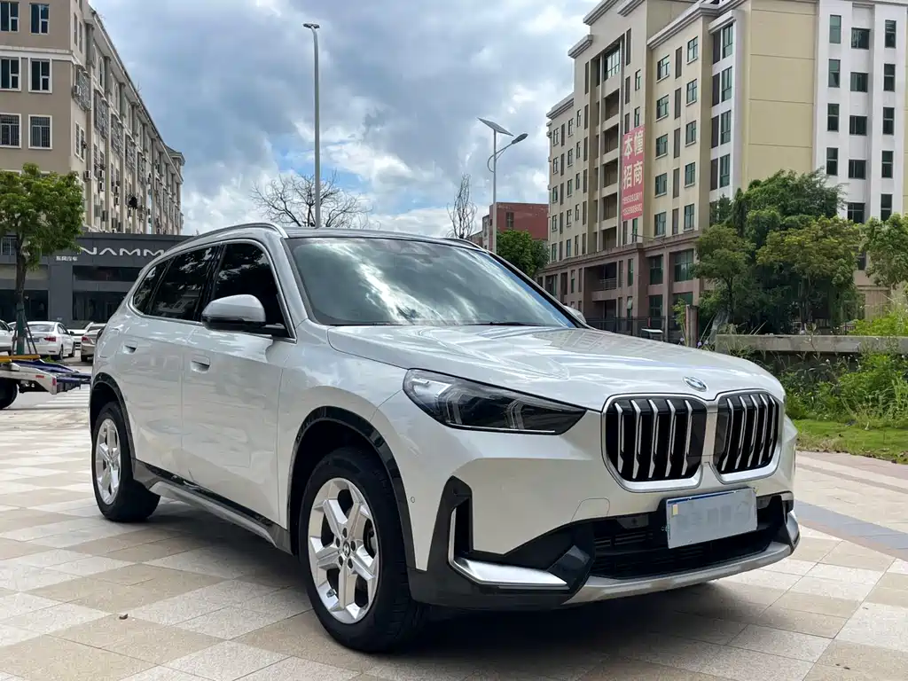 BMW X1 — фото 3