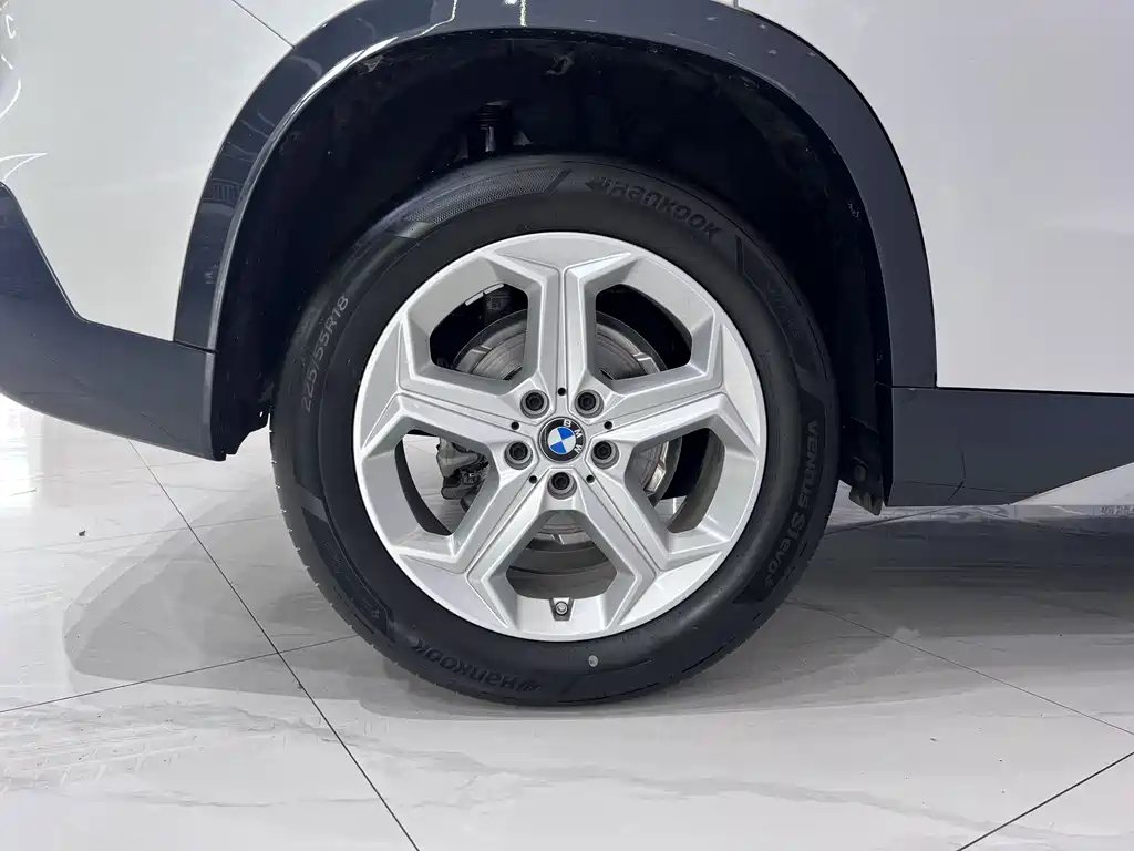 BMW X1 — фото 20