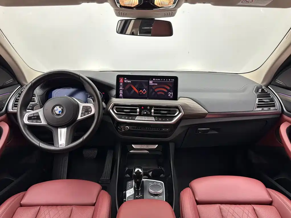 BMW X3 — фото 10