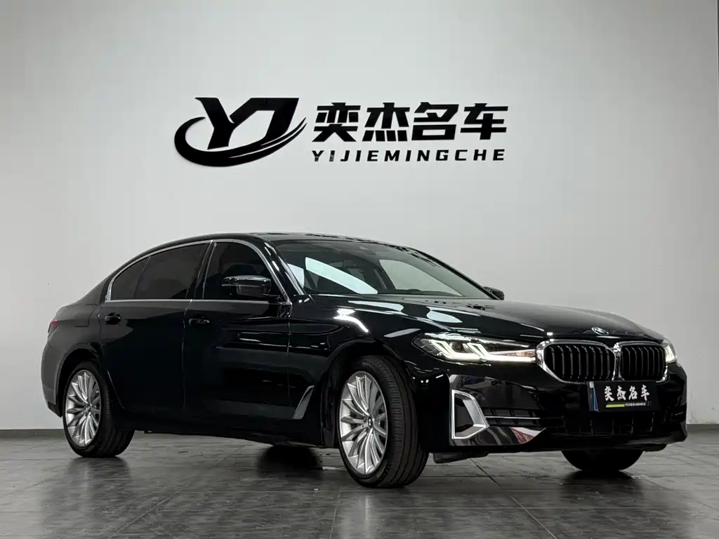 BMW 5 Series — фото 3