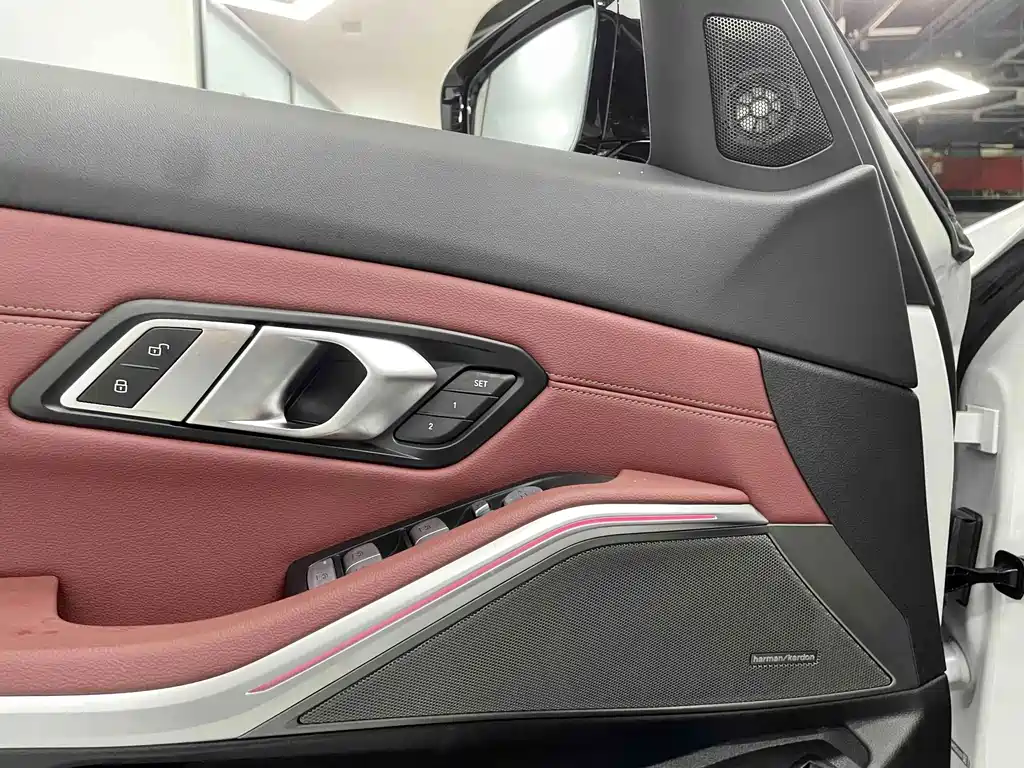 BMW 3 Series — фото 14