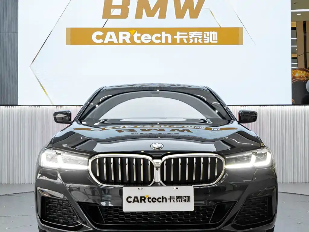 BMW 5 Series — фото 2