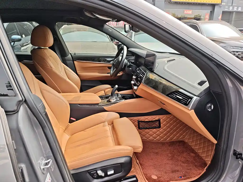 BMW 6 Series GT — фото 8