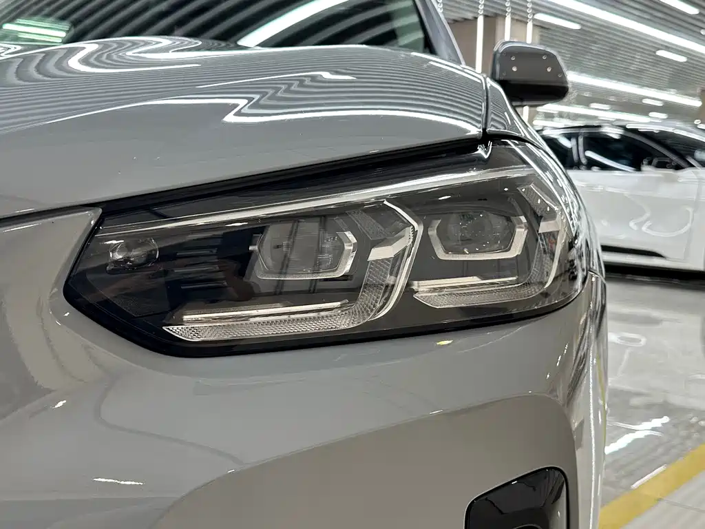 BMW X4 — фото 17