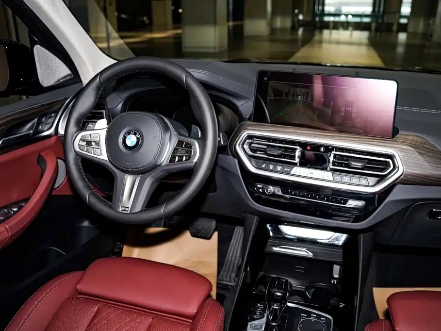 BMW X3 — фото 27
