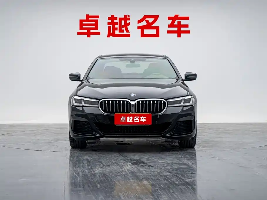BMW 5 Series — фото 2