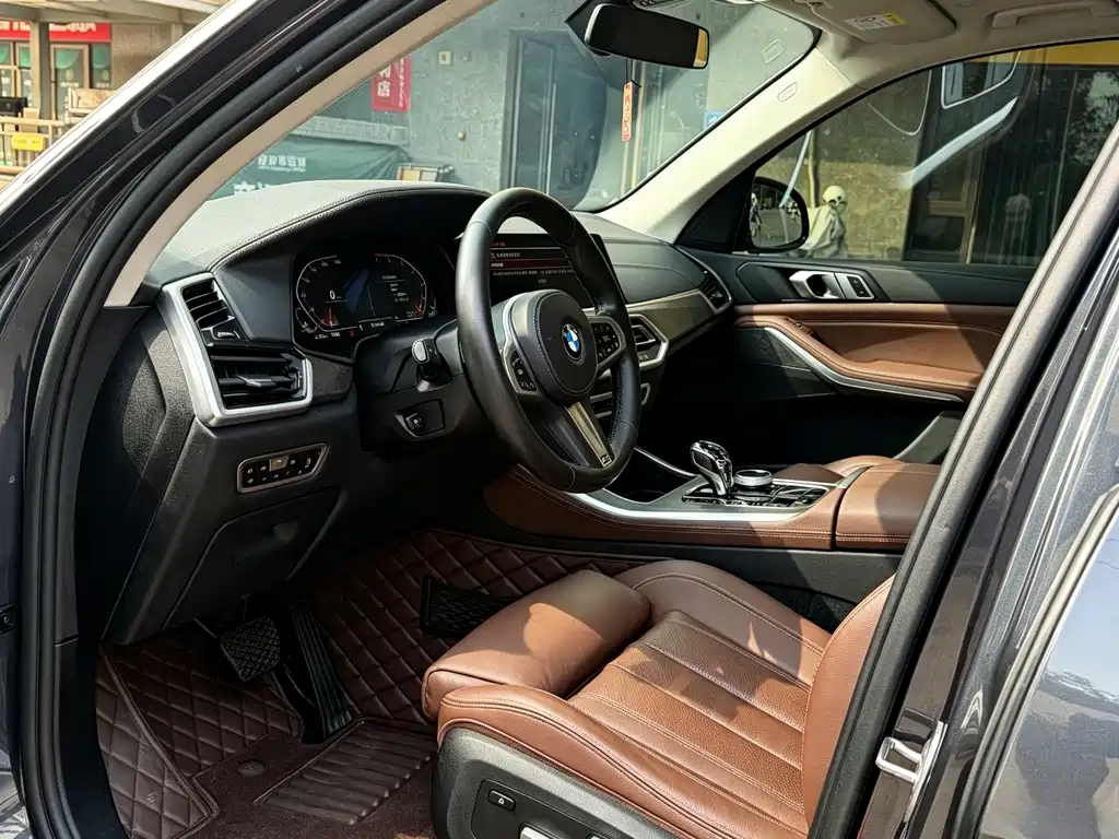 BMW X5 (Import) — фото 4