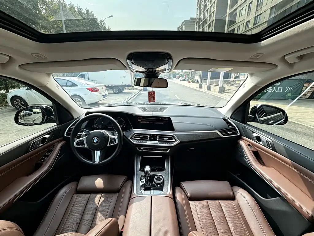 BMW X5 (Import) — фото 6
