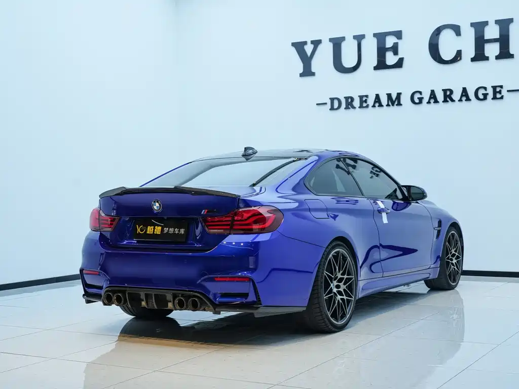 BMW M4 — фото 6